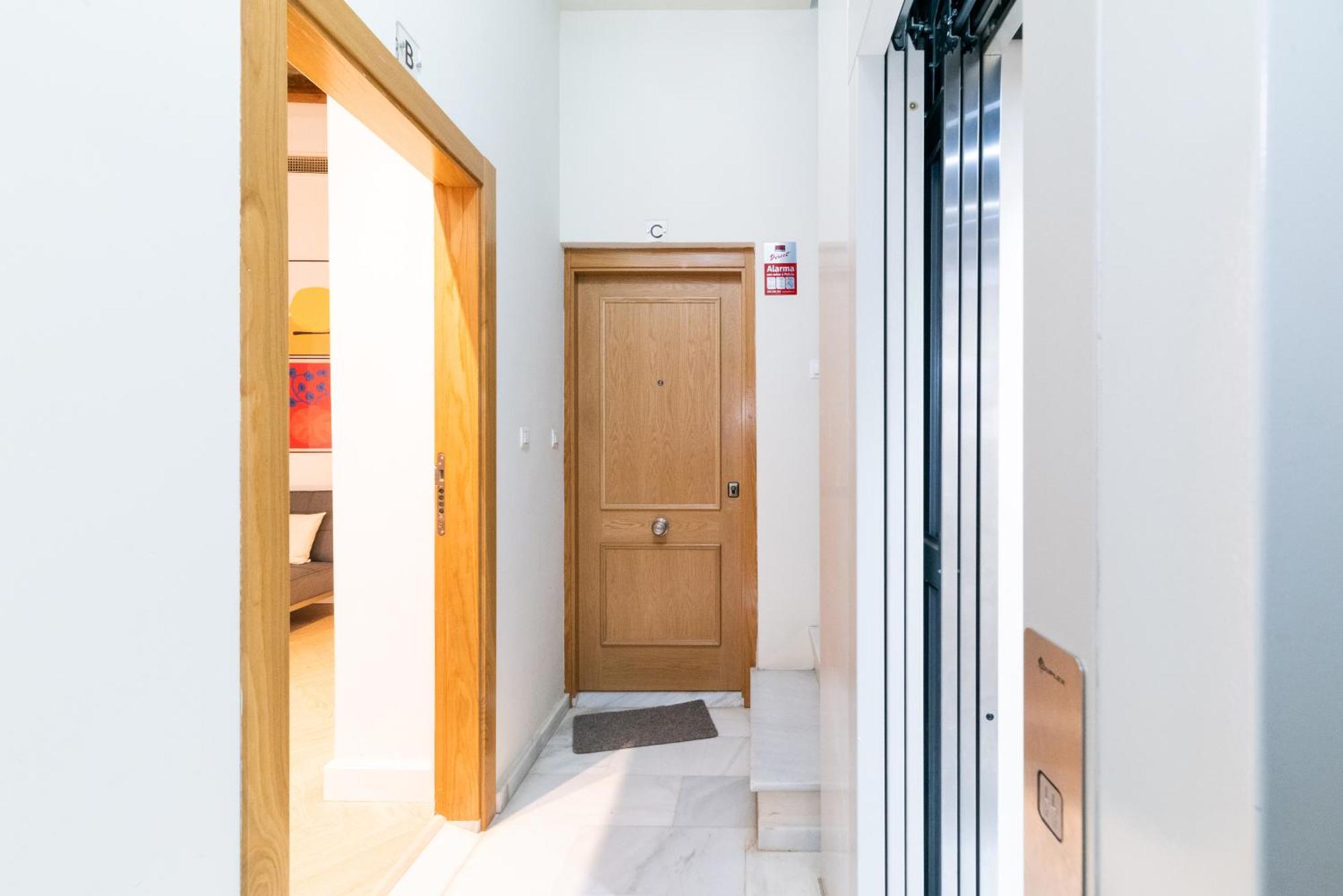 Urban Gracia Deluxe Centro Ciudad Apartment Гранада Екстериор снимка